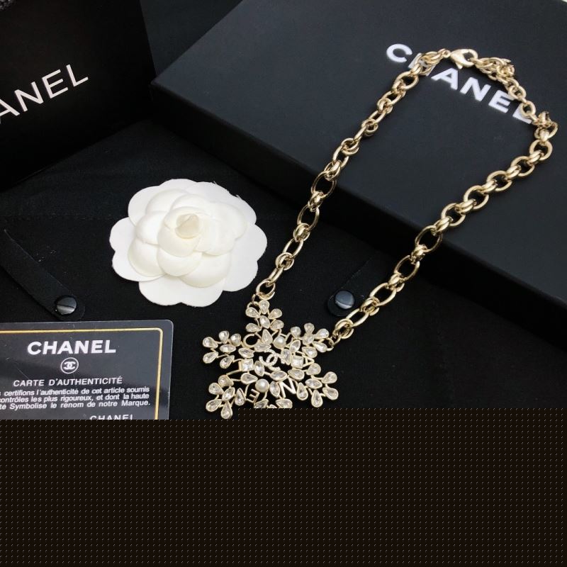 Ch*el brooches